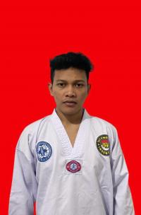 JUARA 1 SENIOR PEMULA U.68 PUTRA Muh Arsyil Ramadhani Kaape